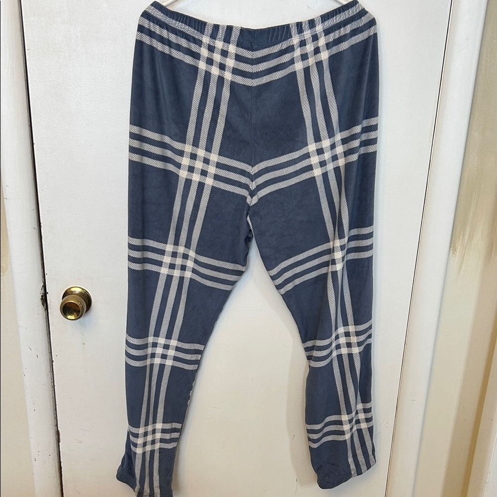 Joyspun Plaid PJs Large - Picture 9 of 9
